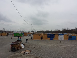 Le nouveau camp de la Linière, premier camp humanitaire aux normes internationales de France.